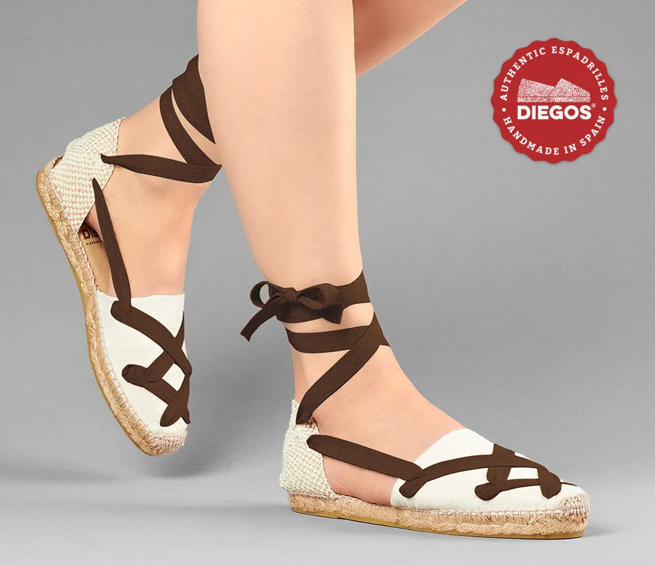 Alpargatas planas Lola clásicas cordones marfil