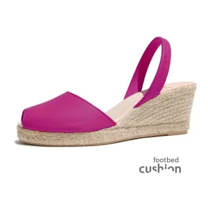 Avarcas Wedge Espadrilles Foro in Magenta