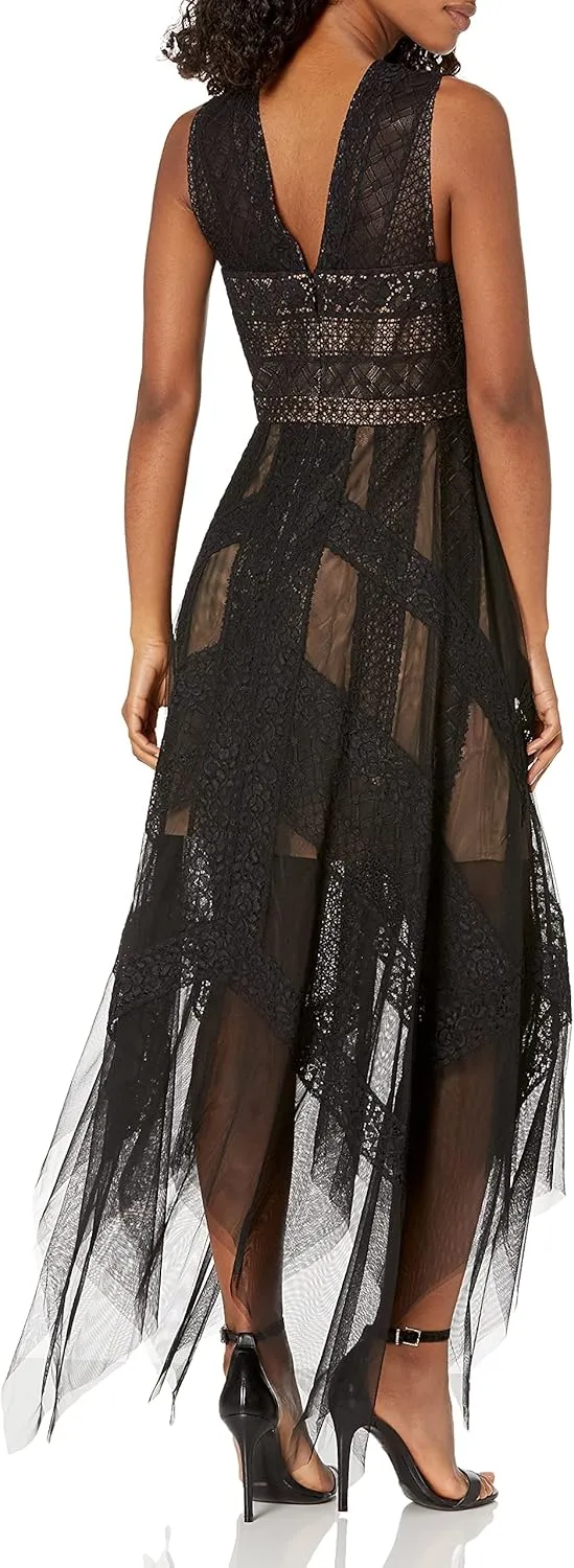 BCBGMAXAZRIA Women's Flowy Lace Cocktail Dress