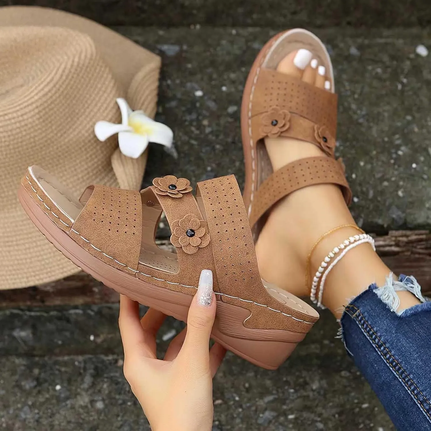 Bohemia Floral Flat Sandals 2024 T-Strap Summer Beach Glitter Beaded Elastic Flip-Flop Thong Shoes