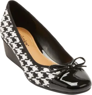 Comfortview Women's Wide Width The Jade Flat