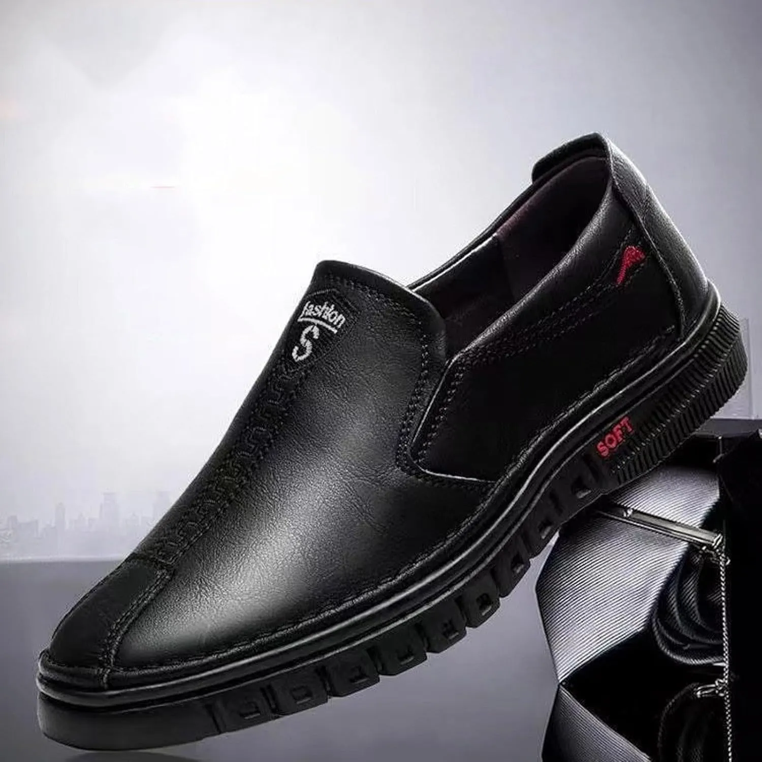 Fashion Sneakers Casual Shoe for Men Men's Fashionable Flat Soled Business Leather Soft Soled Slip On Casual Shoes
