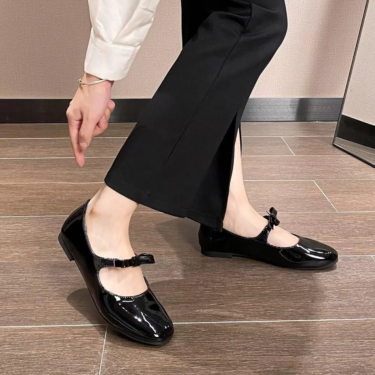 Hee grand Leather Mary Jane Shoes for Women Dressy Square Toe Ballet Flats with Strap Comfortable Walking Shoes Soft Leather Dress Shoes