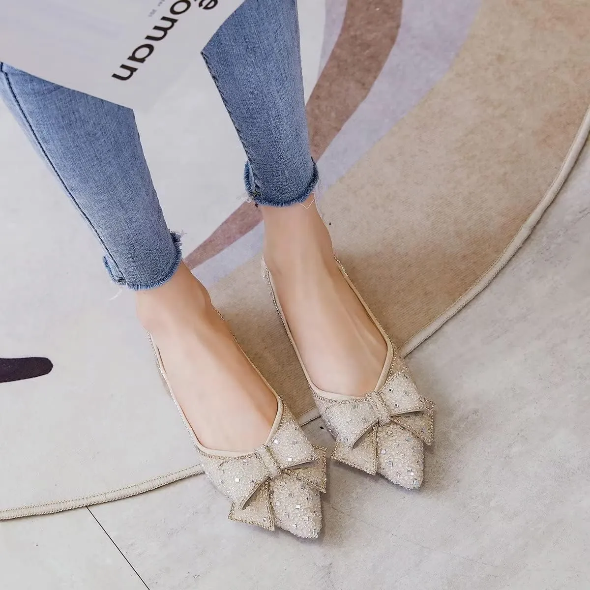 Hee grand Sparkling Crystal Bowknot Ballet Flats for Women Pointed Toe Rhinestone Fashion Wedding Dress Shoes Comfort Slip on Work Shoes