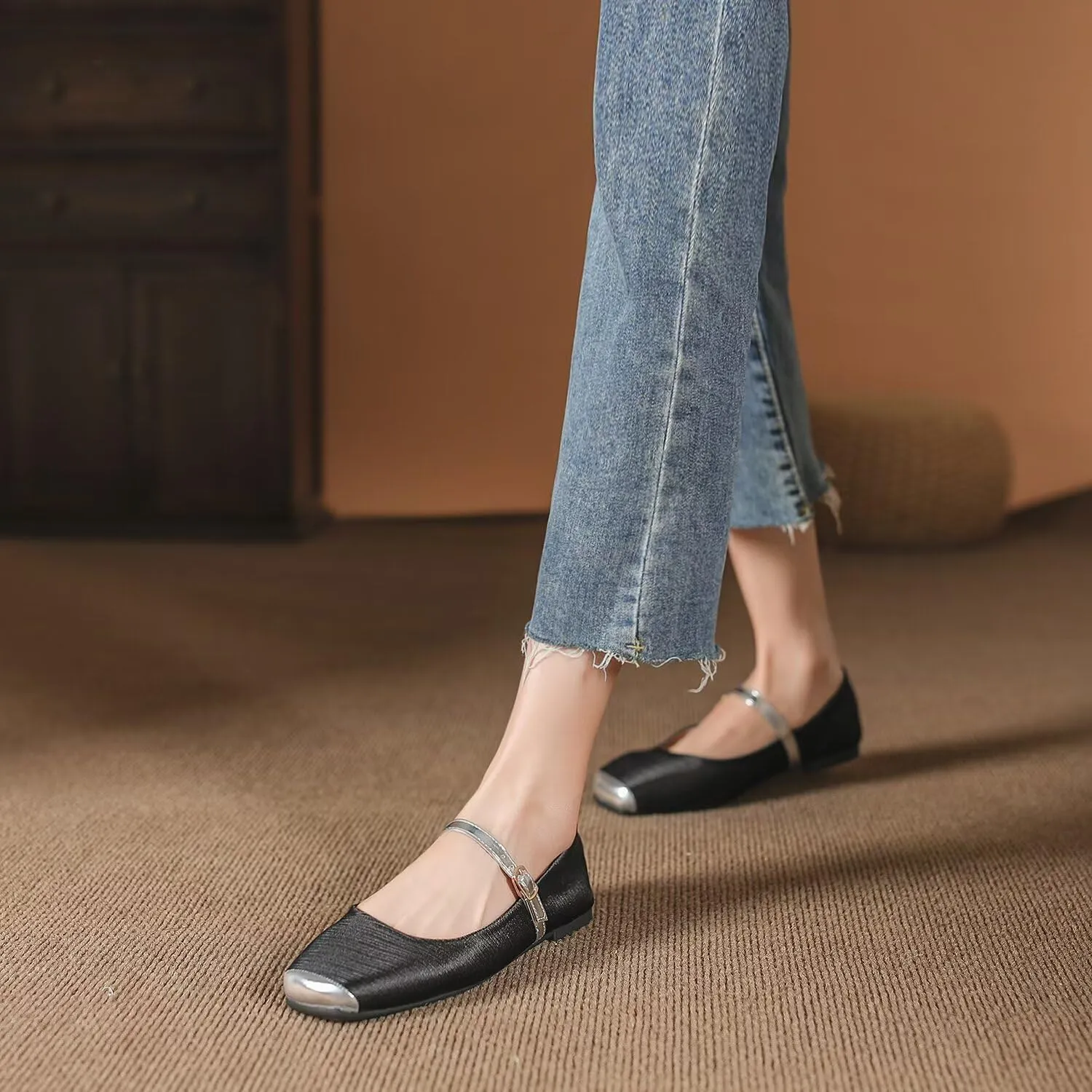 Hee grand Women Mary Jane Flats Shoes Square Toe Satin Dress Shoes Comfortable Casual Ballet Flats