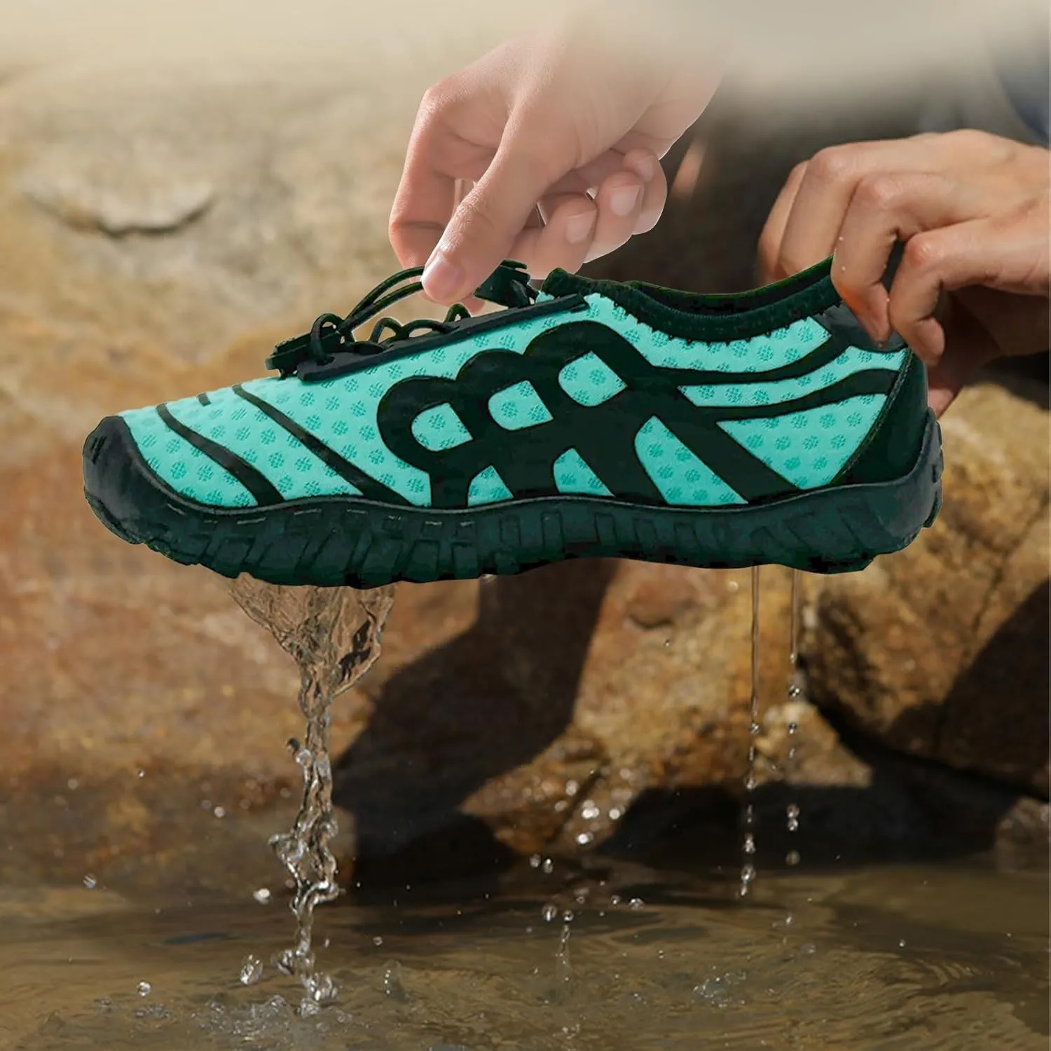 Kids Water Shoes Boys Girls Quick Dry Wide Barefoot Aqua Sneakers Breathable Beach Swim Shoes for Hiking Diving Boating Outdoor Water Sports