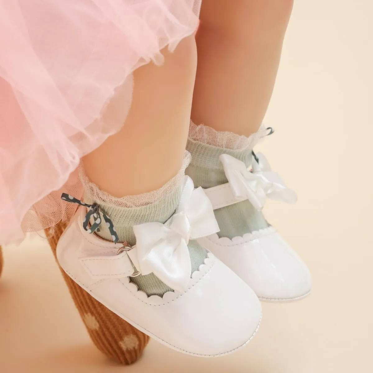 Meckior Infant Baby Girls Boys Handmade Princess Flats Toddler First Walkers Soft PU Leather Non-Slip Crib Wedding Dress Shoes