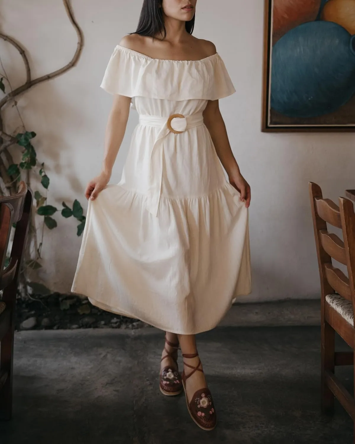 Mexico en la Piel Handcrafted Leather Huarache Sandals for Women - Roman Lace-Up Design, Crepe Sole, Floral Embroidery, Lightweight and Breathable, Available in Natural, Shedron, and White