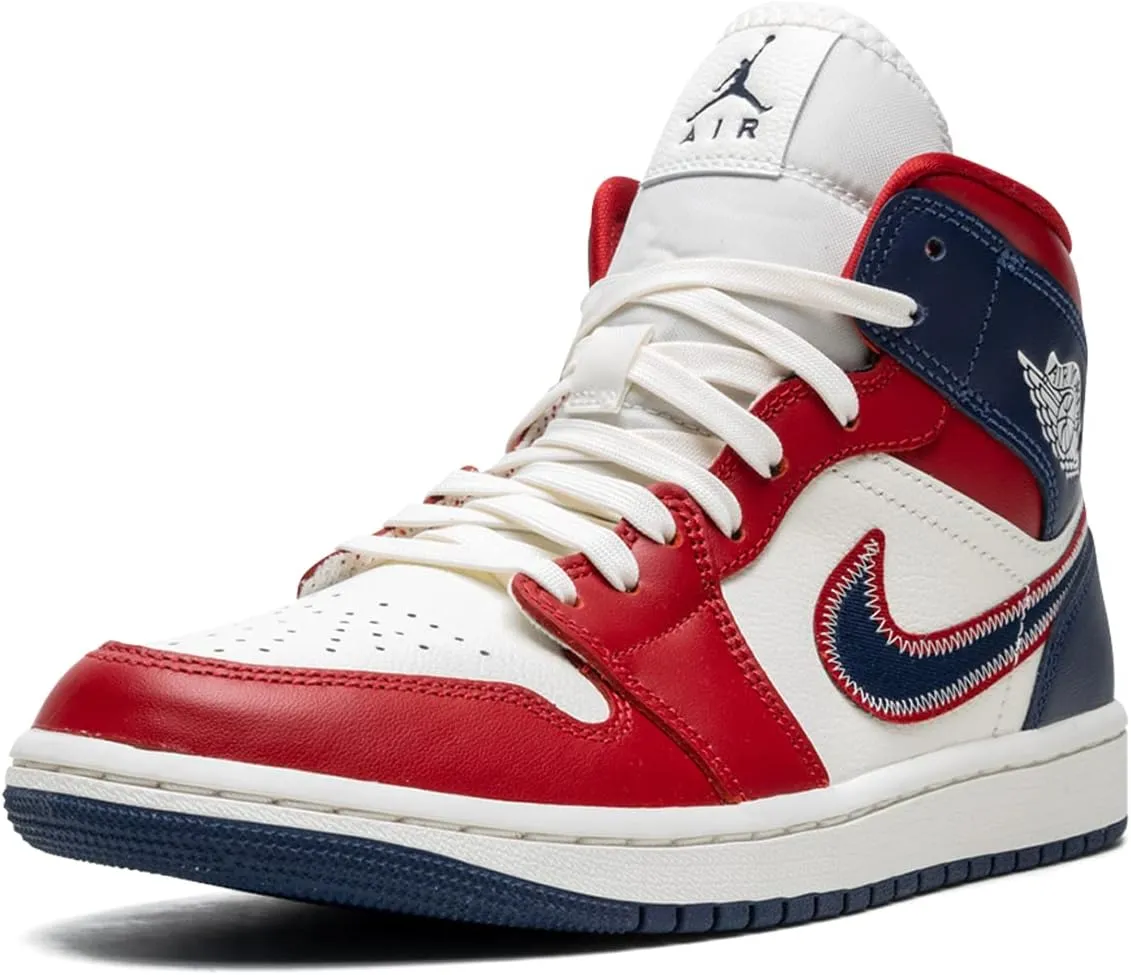 Nike Women's Air Jordan 1 Mid Se Shoes