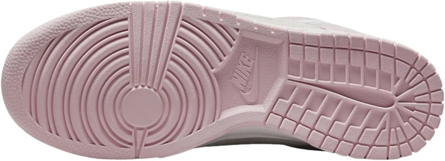 Nike Women's Modern