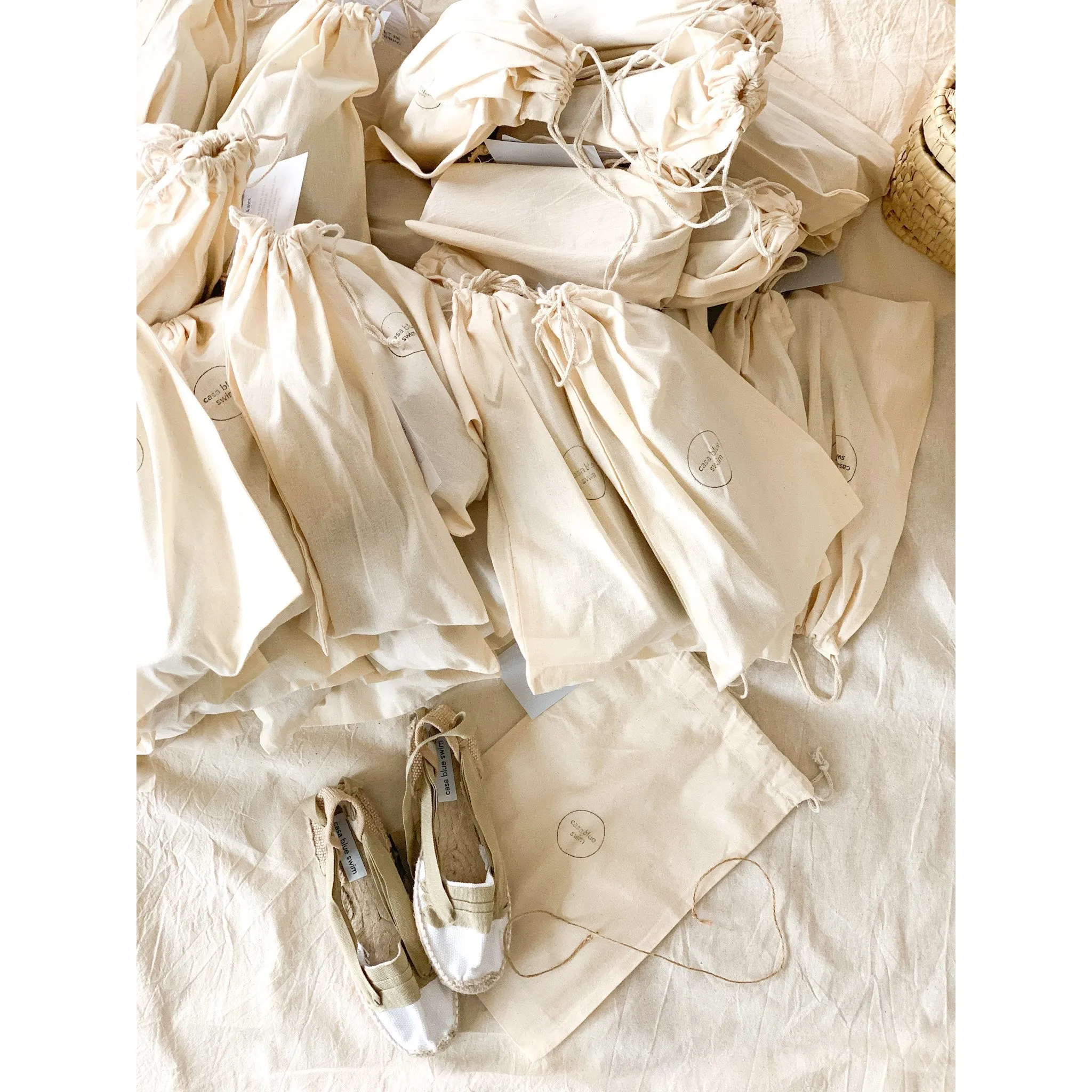 TAVERNER ESPADRILLES - BEIGE & WHITE