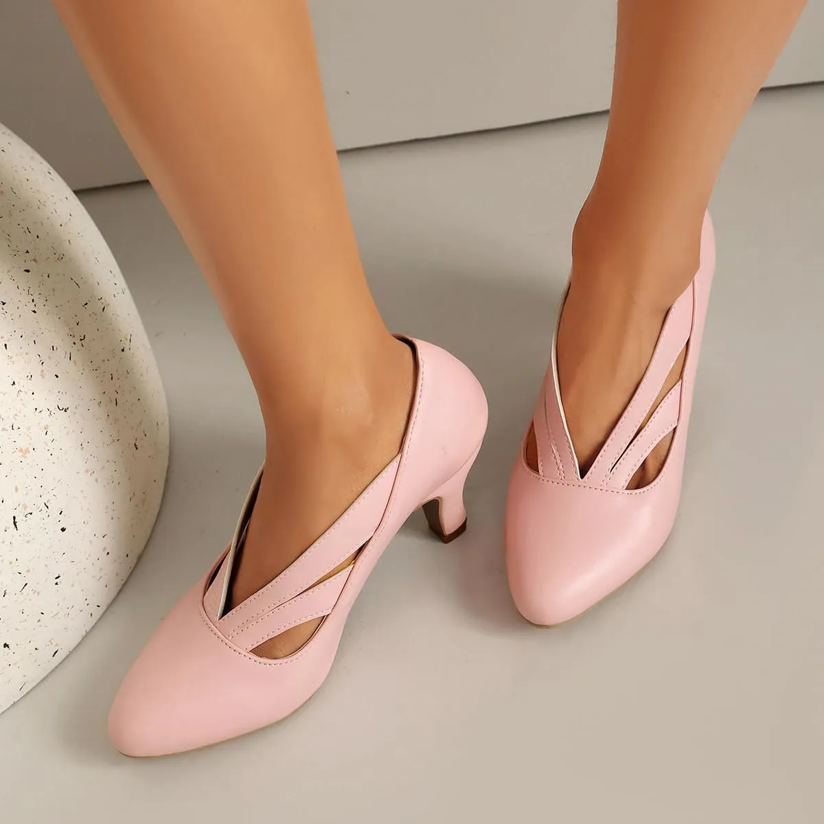 UniqueStride Women's Mary Jane Vintage Block Heels Closed Round Toe Slip On Victorian Pumps