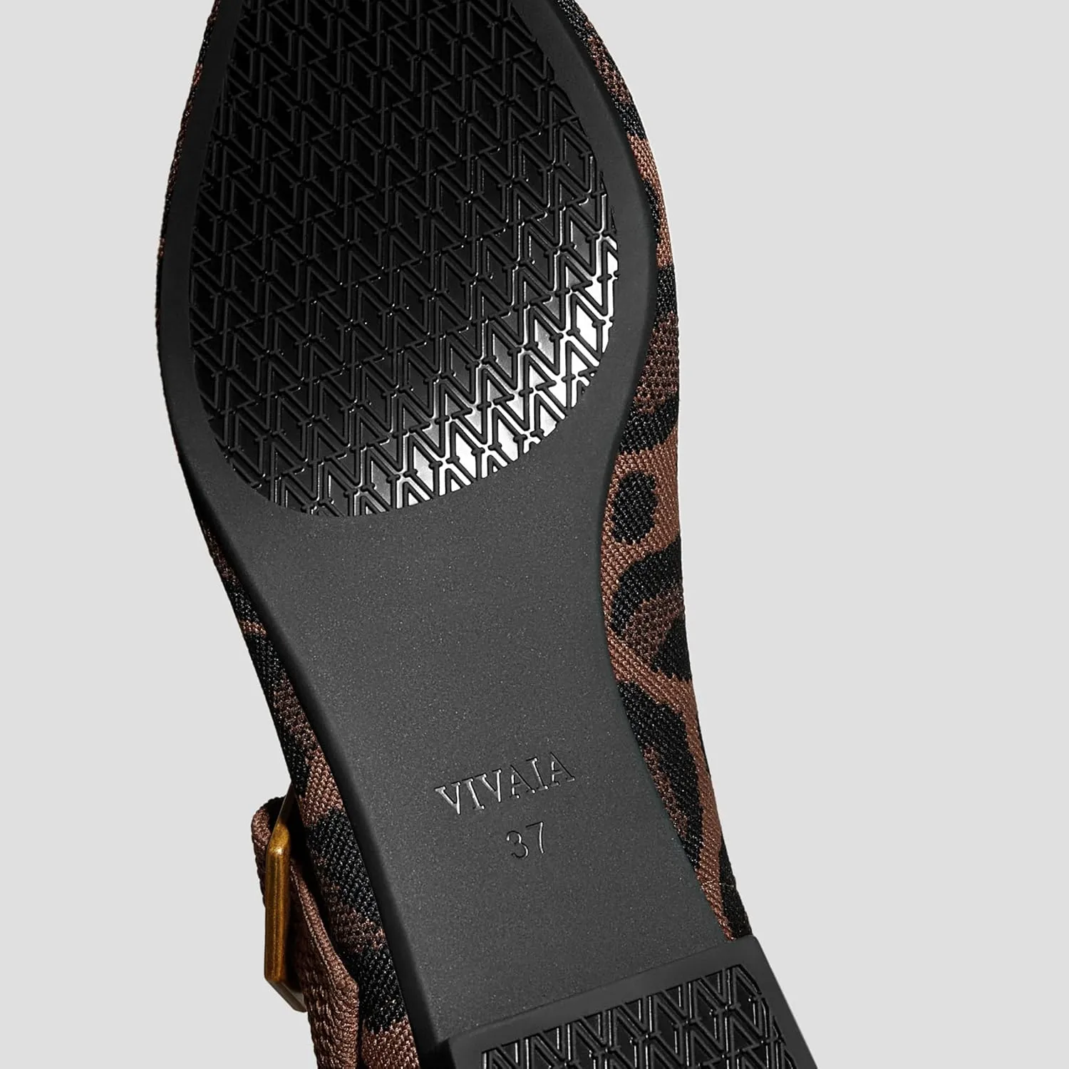VIVAIA Maria Pointed-Toe Mary-Jane Flats Shoes for Women Washable Ballet Flats Comfortable Casual Shoes with AdaptAll Strap Dressy