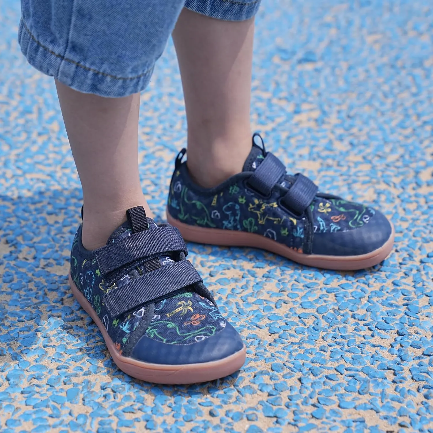 WateLves Wide Toddler Water Shoes Kids Barefoot Beach Swim Aqua Shoes Boys Girls Breathable Mesh Walking Hook and Loop Sneakers