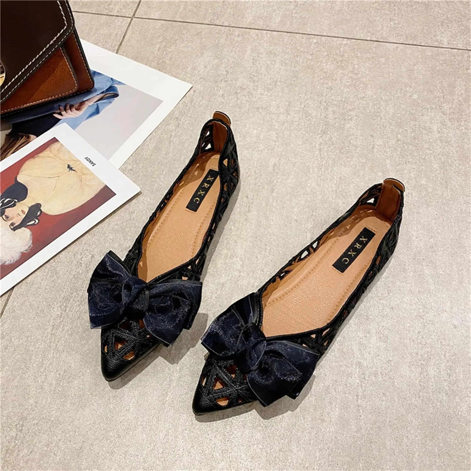 Women'S Hollow Leather Bow Breathable Ballet Flats,Fashion Pointed Toe Slip-On Comfortable Soft Sole Casual Shoes,for Office Work Walking Shoes