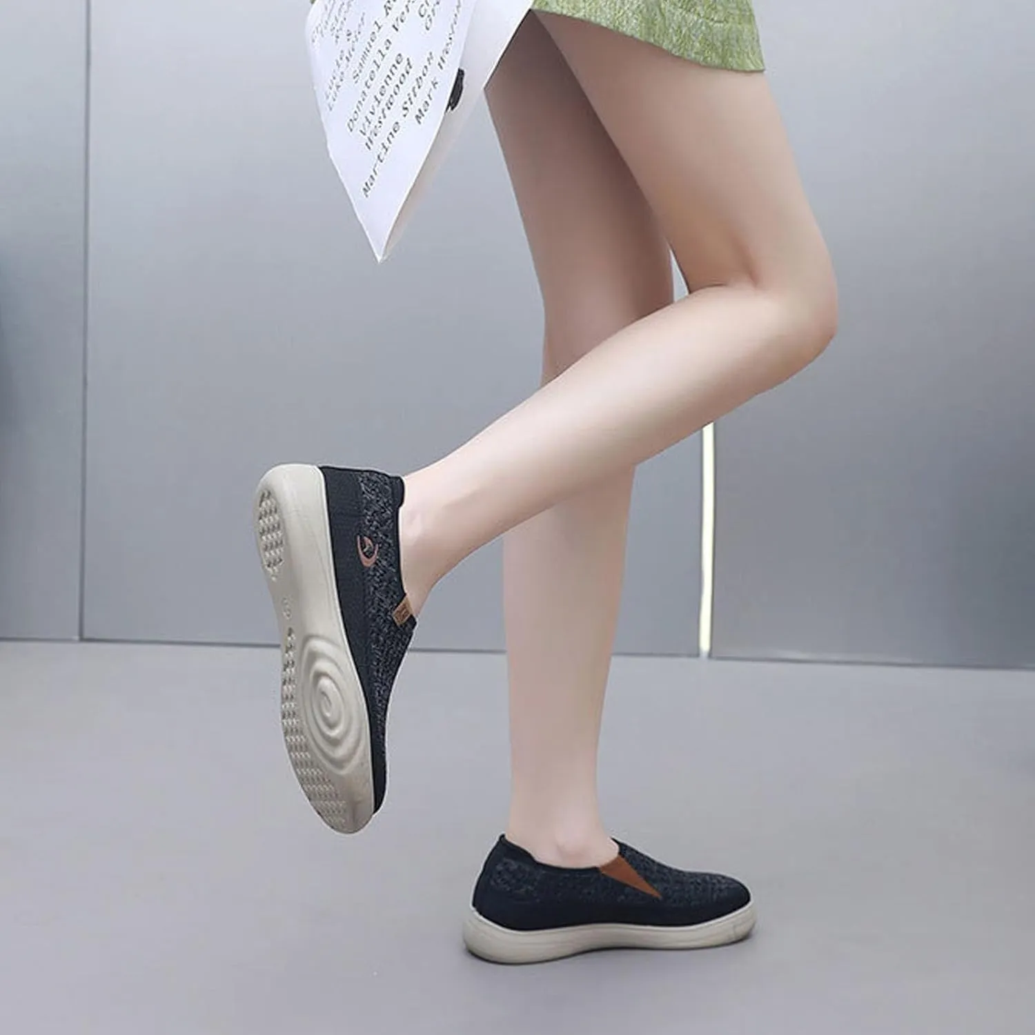 Women's Loose Loafers mesh Breathable Slip-on Sneakers Lightweight Non-Slip Shoes Thick-Soled Flat Shoes Plantar Fasciitis Casual Shoes Wide feet Shoes Fat feet Shoes
