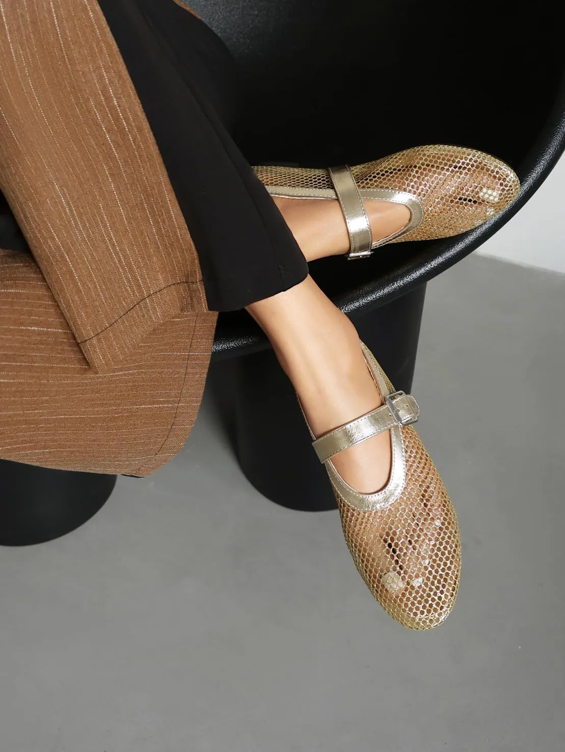 Women's Mesh Ballet Flats Mary Jane Ballerina Buckle Ankle Strap Round Toe Comfy Casual Office Shoes Closed Toe Dress Pumps