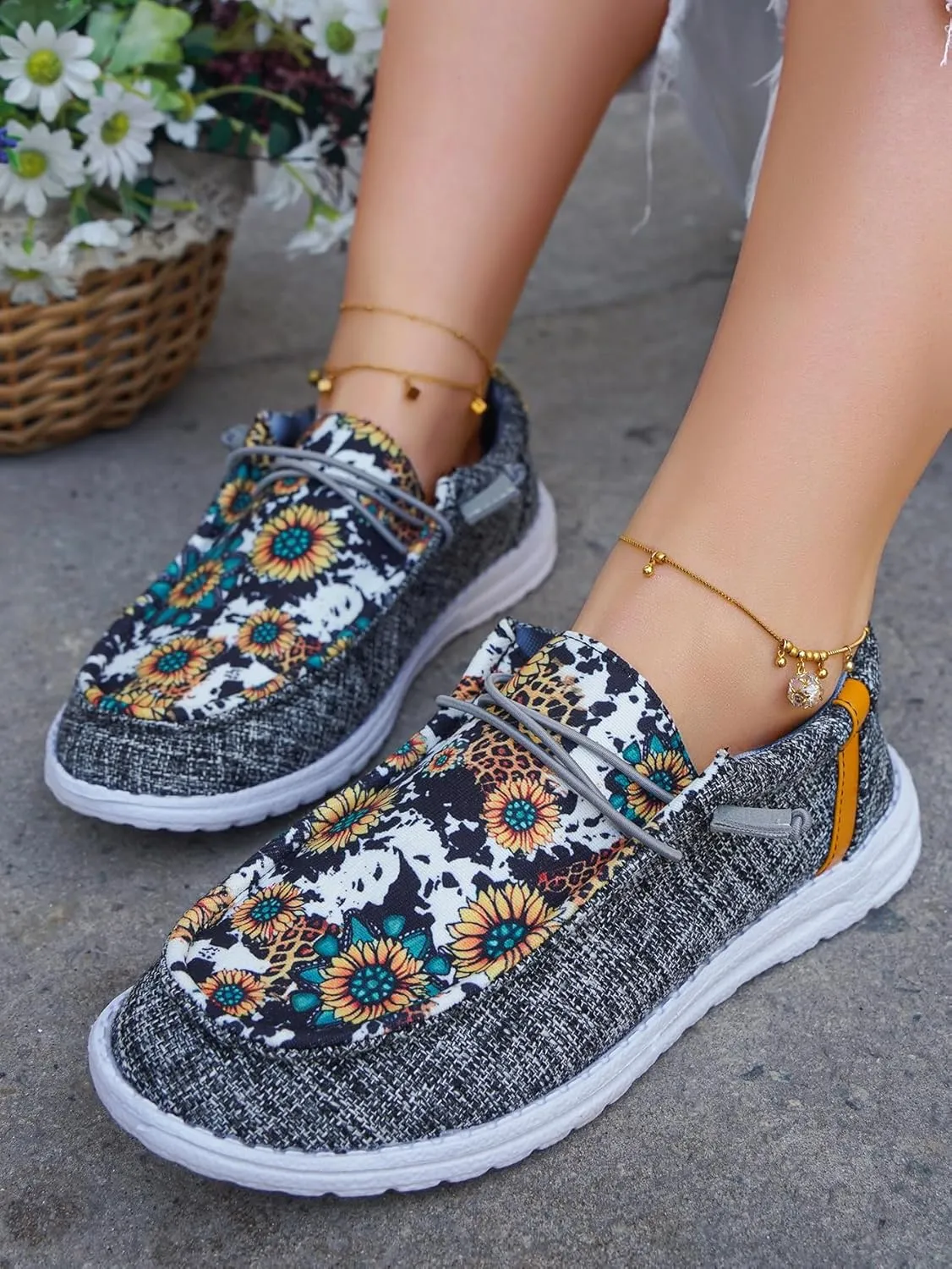 Women's Sunflower Print Slip-On Loafers, Lightweight Canvas Casual Daisy Boat Shoes, Comfortable Walking Sneakers, US 6-10
