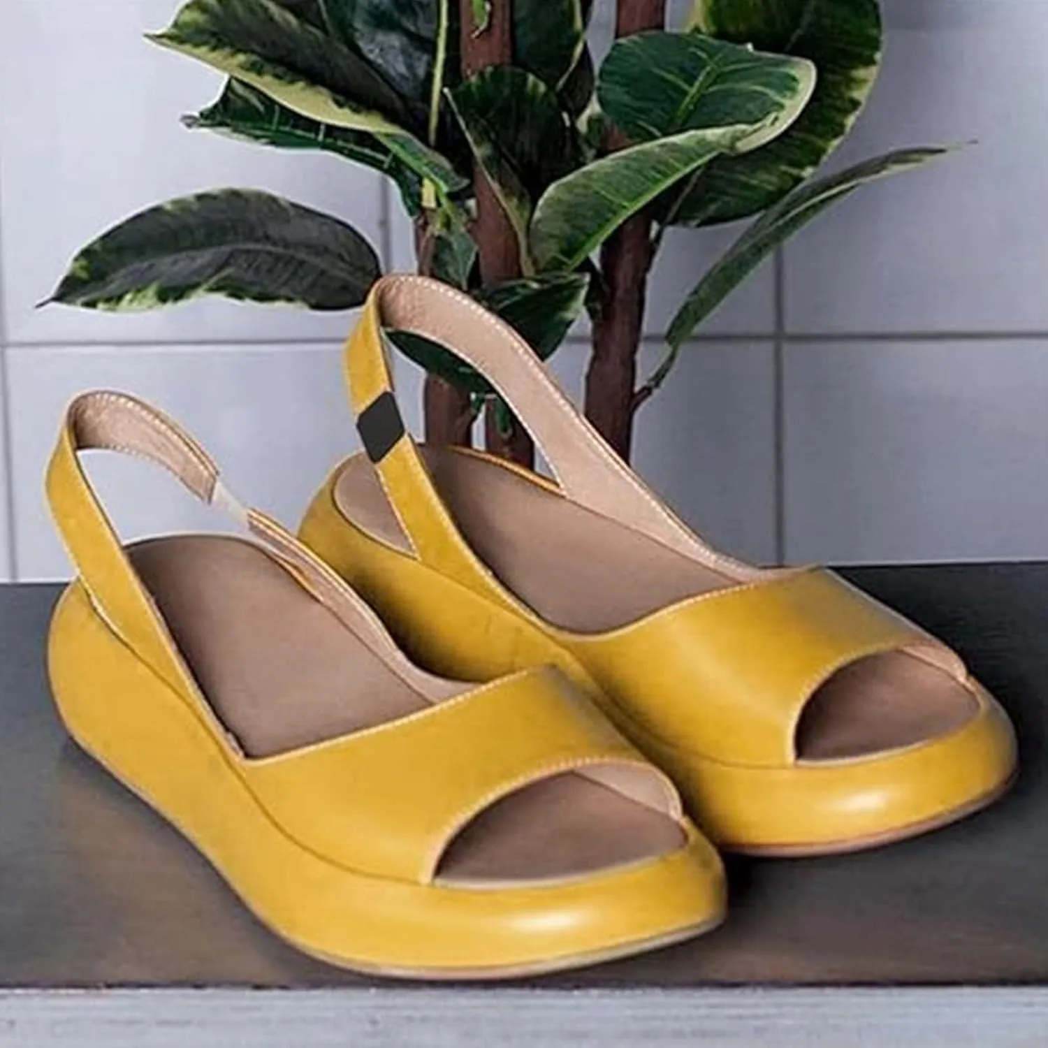 Yifare Sandals, Yifare Women's Comfy Flat Sandals, Shock-Absorbing Sole, Orthotic Insole, Suitable for All Foot Shapes